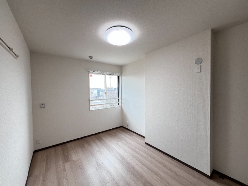 ��ʌ��������܎s�΋�厚���̃A�p�[�g�̂��̑������E�X�y�[�X