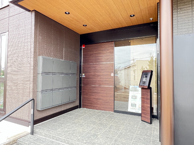 ��ʌ��������܎s�΋�厚���̃A�p�[�g�̃G���g�����X