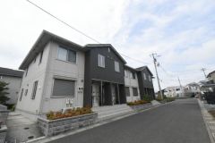 ��ʌ��������܎s������ۃ��蒬1160�̃A�p�[�g�̌����O��