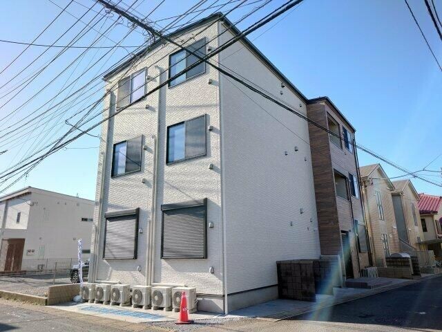 ��ʌ��������܎s��{��听���P���ڂ̃A�p�[�g�̌����O��