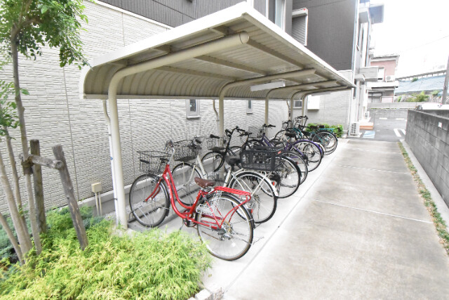 ��ʌ��������܎s�k��y�C���Q���ڂ̃A�p�[�g�̂��̑�