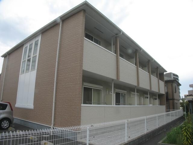 ��ʌ��������܎s�������J�Q���ڂ̃A�p�[�g�̌����O��