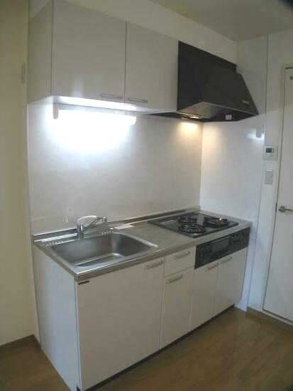 ��ʌ��������܎s�������J�Q���ڂ̃A�p�[�g�̃L�b�`��