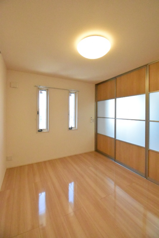 ��ʌ��������܎s�k��y�C���Q���ڂ̃A�p�[�g�̂��̑������E�X�y�[�X