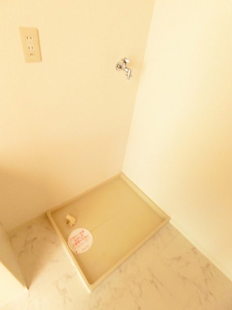 ��ʌ�����s����U���ڂ̃}���V�����̂��̑������E�X�y�[�X