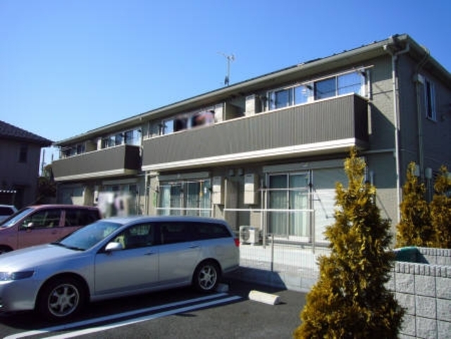 ��ʌ������s�ẪA�p�[�g�̌����O��