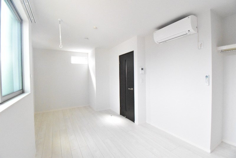 ��ʌ��������܎s�k��{�����S���ڂ̃A�p�[�g�̂��̑������E�X�y�[�X