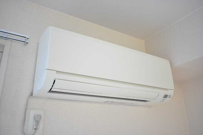 ��ʌ������s�ẪA�p�[�g�̂��̑��ݔ�