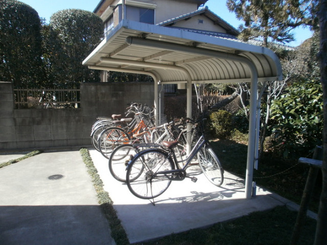 ��ʌ������s�ẪA�p�[�g�̂��̑�