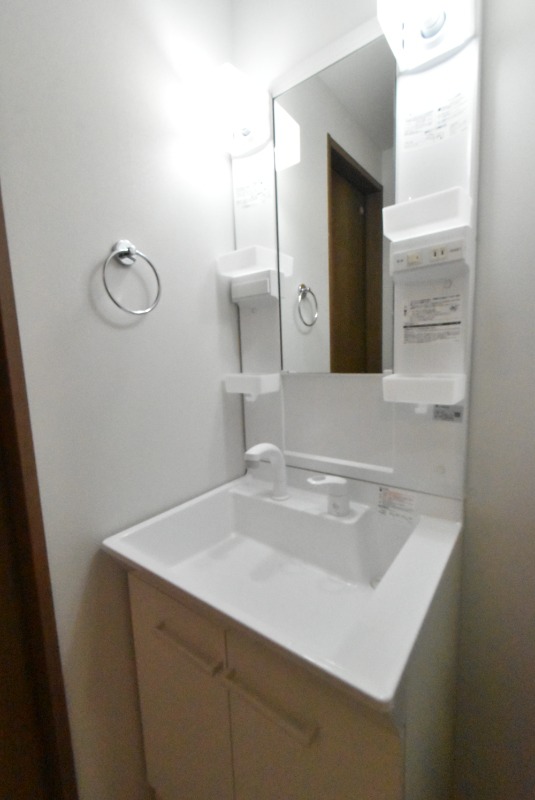 ��ʌ��z�J�s�k�z�J�P���ڂ̃A�p�[�g�̐��ʏ�