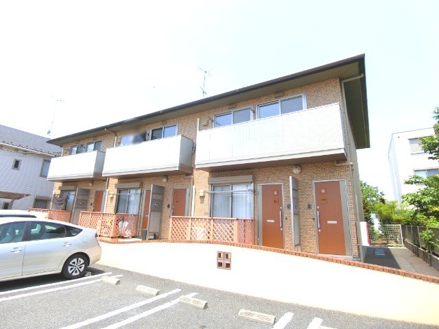 ��ʌ�����s�厚�ΐ_�̃A�p�[�g�̌����O��