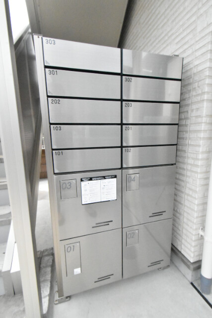 ��ʌ��z�J�s�k�z�J�Q���ڂ̃A�p�[�g�̂��̑�