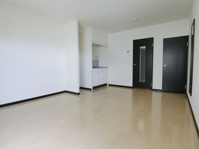 ��ʌ��k�����S�ɓޒ������j�P���ڂ̃A�p�[�g�̂��̑�