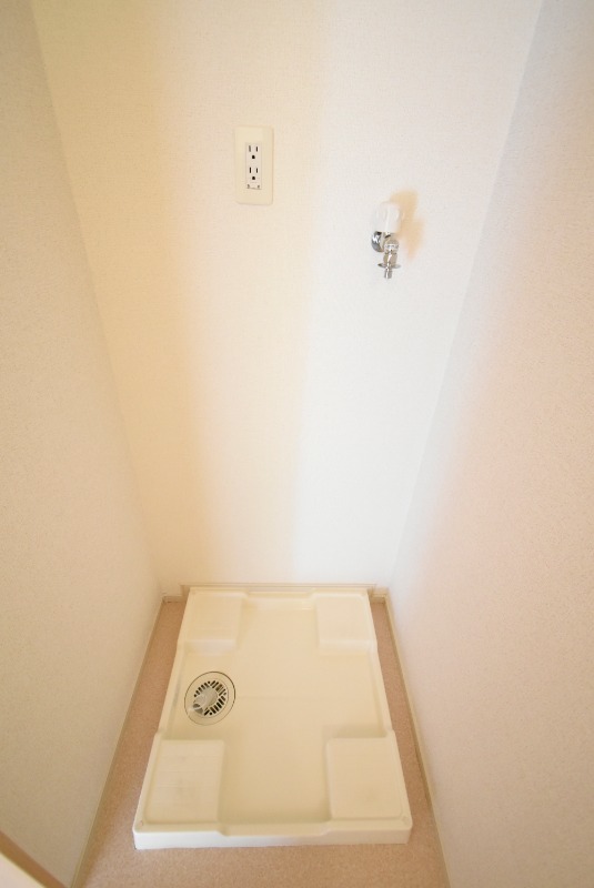 ��ʌ��k�����S�ɓޒ��厚�����̃A�p�[�g�̂��̑�