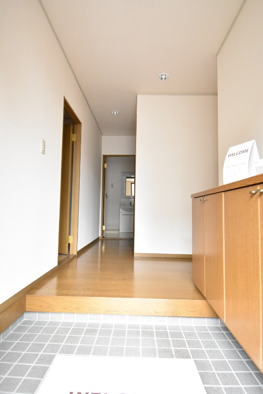 ��ʌ��������܎s�k�擌�听���Q���ڂ̃e���X�n�E�X�̌���