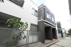 ��ʌ��������܎s������{�����S����9-21�̃A�p�[�g�̌����O��