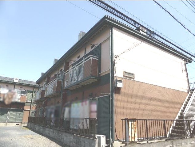 ��ʌ�����s���ԂP����17-4�̃A�p�[�g�̌����O��