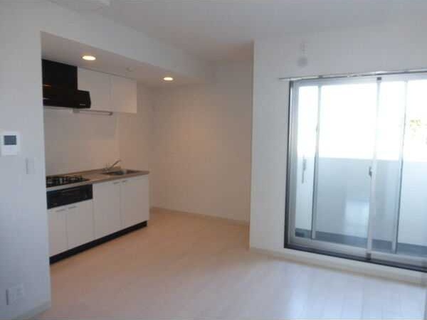 ��ʌ��������܎s�΋�厚����c�̃}���V�����̋��ԁE���r���O