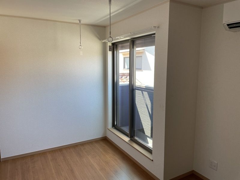 ��ʌ��������܎s�������a�c���Q���ڂ̃A�p�[�g�̂��̑������E�X�y�[�X