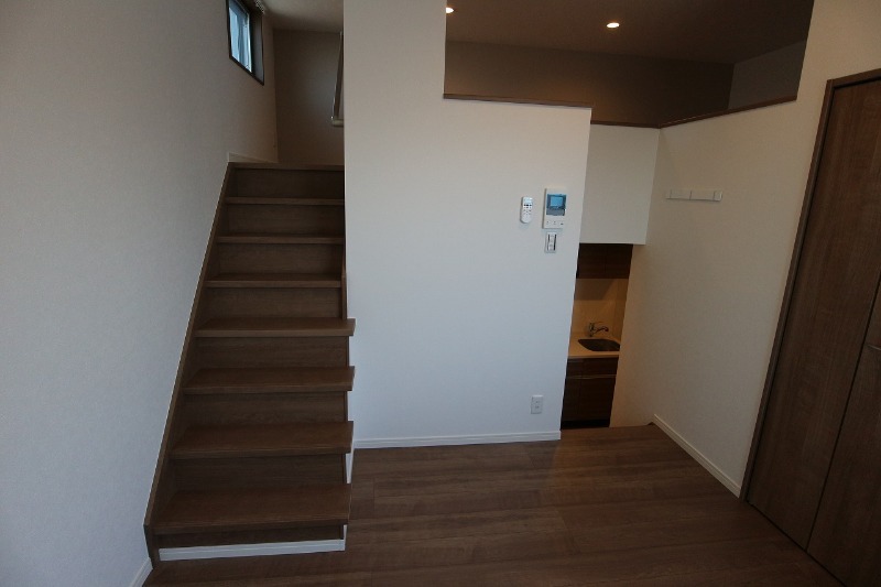 ��ʌ��z�J�s�厚��[�̃A�p�[�g�̌���