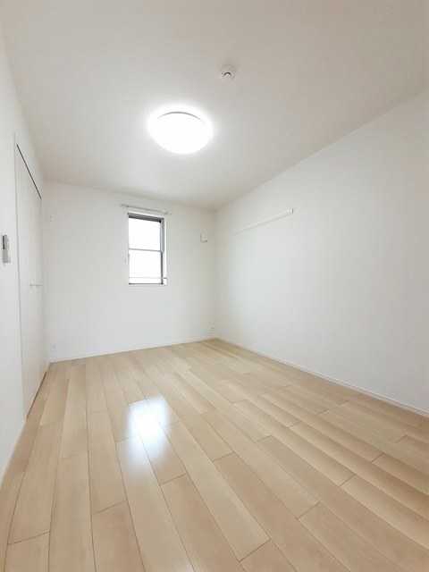 ��ʌ��@�c�s���m�؂Q���ڂ̃A�p�[�g�̂��̑������E�X�y�[�X