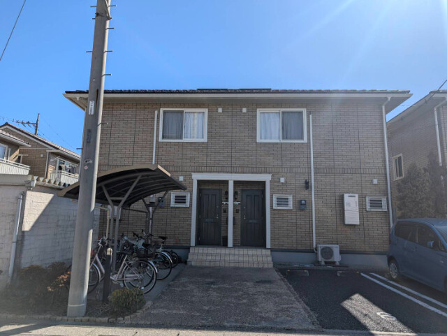 ��ʌ��������܎s�k��{�����̃A�p�[�g�̌����O��