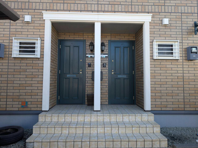 ��ʌ��������܎s�k��{�����̃A�p�[�g�̃G���g�����X