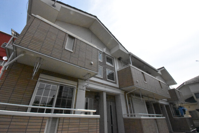 ��ʌ��������܎s�΋�{�{�Q����20-2�̃A�p�[�g�̌����O��