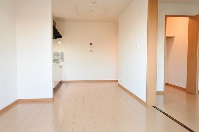 ��ʌ�����s�厚���s���̃A�p�[�g�̋��ԁE���r���O