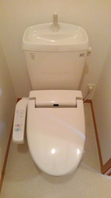 ��ʌ��������܎s��΋�{���Q���ڂ̃A�p�[�g�̃g�C��