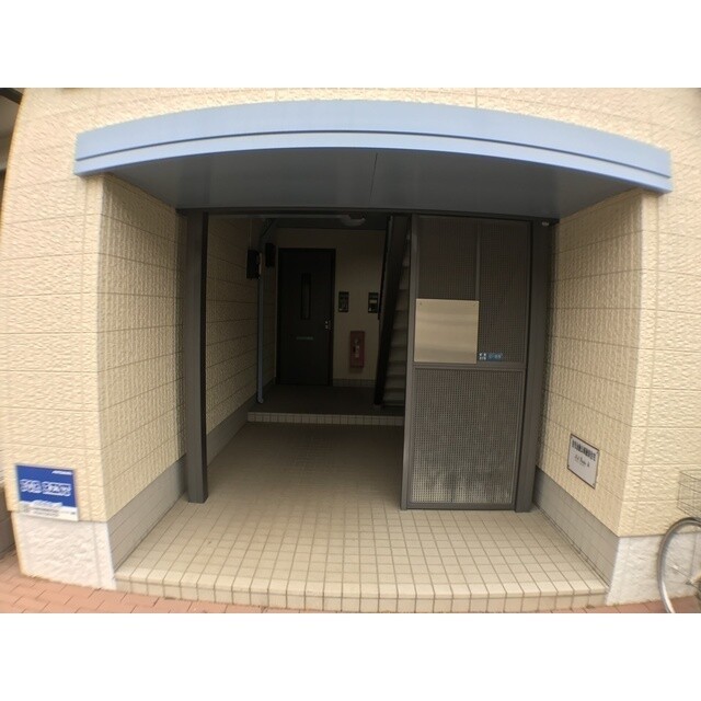 ��ʌ��������܎s��΋���T���ڂ̃A�p�[�g�̃G���g�����X