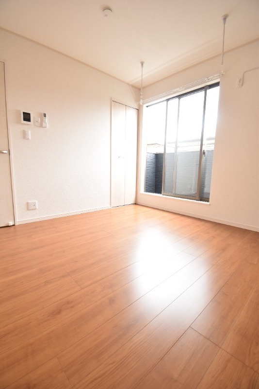 ��ʌ��������܎s����厚�w��̃A�p�[�g�̋��ԁE���r���O