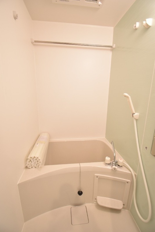 ��ʌ��������܎s����厚�w��̃A�p�[�g�̃o�X