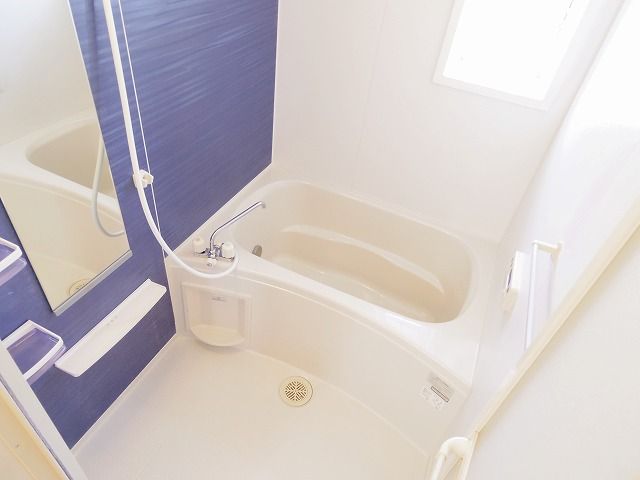 ��ʌ�����s�厚���s�����̃A�p�[�g�̃o�X