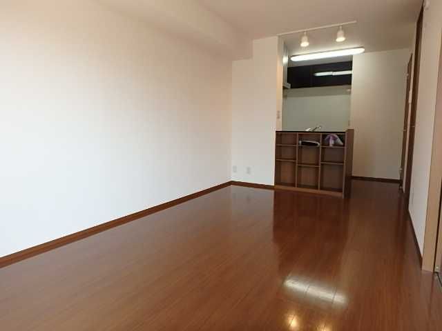 ��ʌ��������܎s�k��g�쒬�P���ڂ̃A�p�[�g�̋��ԁE���r���O