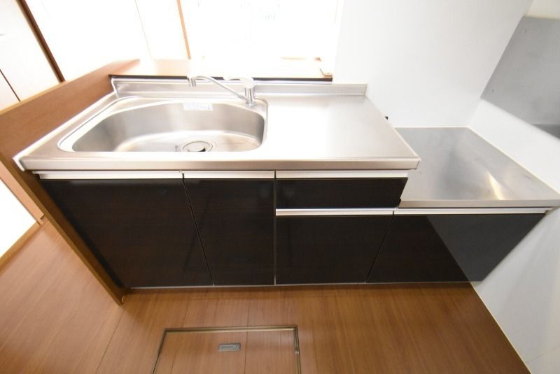 ��ʌ��������܎s�k��g�쒬�P���ڂ̃A�p�[�g�̃L�b�`��