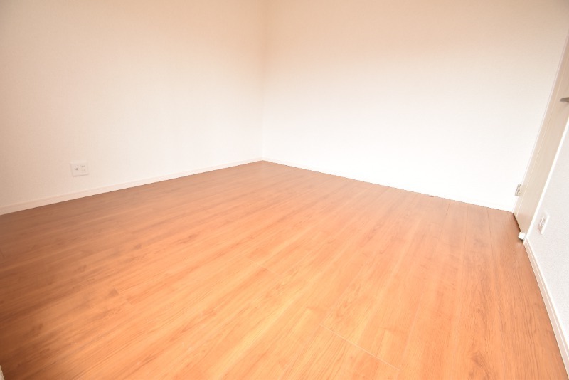 ��ʌ��������܎s����厚�w��̃A�p�[�g�̂��̑������E�X�y�[�X