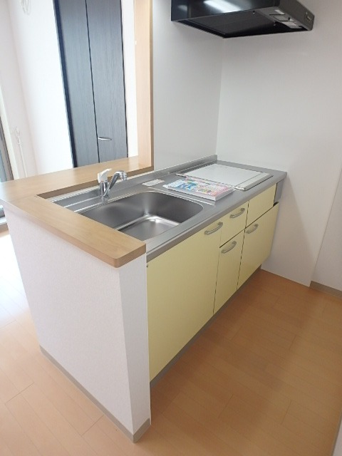 ��ʌ��������܎s��{����ؒ��P���ڂ̃}���V�����̃L�b�`��