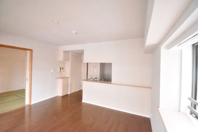 ��ʌ��������܎s��{��{���S���ڂ̃}���V�����̋��ԁE���r���O