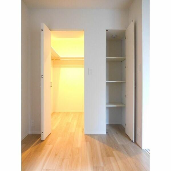 ��ʌ��������܎s�Y�a��̉ƂV���ڂ̃}���V�����̎��[