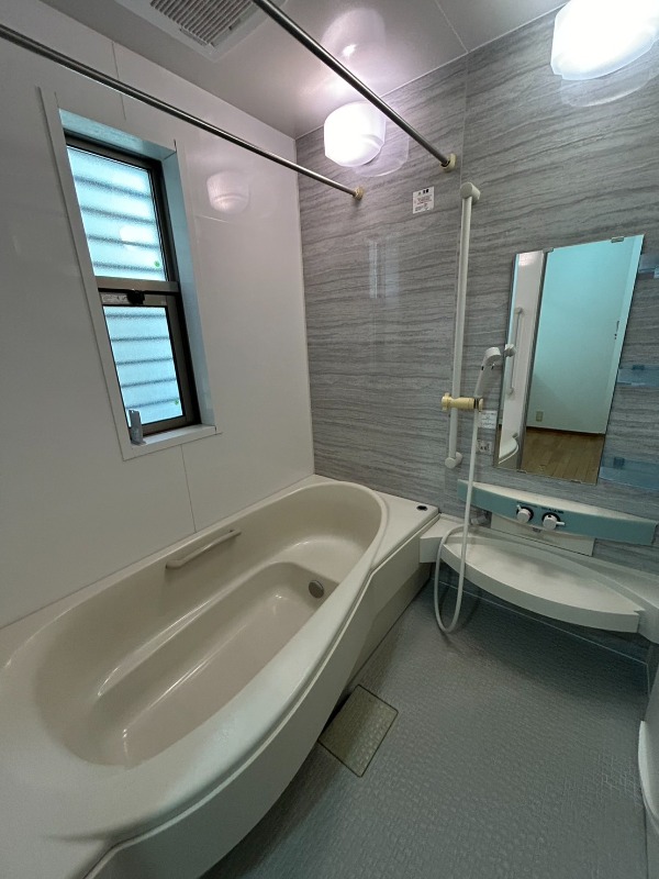 ��ʌ��������܎s�k����i���Q���ڂ̈�ˌ��Ẵo�X