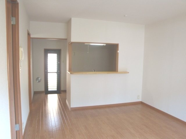 ��ʌ��������܎s��΋�厚���͂̃A�p�[�g�̂��̑������E�X�y�[�X