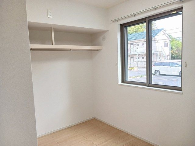 ��ʌ��t�����s���Ǔ��R���ڂ̃A�p�[�g�̂��̑������E�X�y�[�X