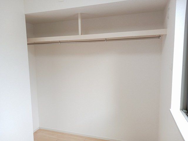 ��ʌ��t�����s���Ǔ��R���ڂ̃A�p�[�g�̎��[