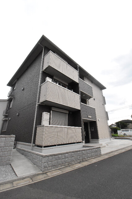 ��ʌ��������܎s���搼��{�P���ڂ̃A�p�[�g�̌����O��