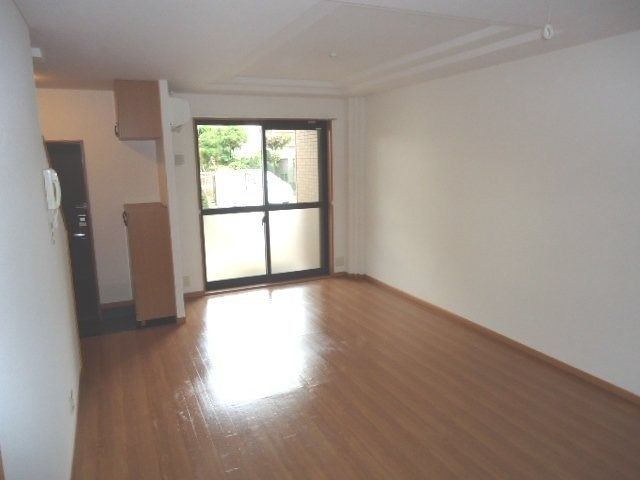 ��ʌ��@�c�s�n���Q���ڂ̃}���V�����̋��ԁE���r���O