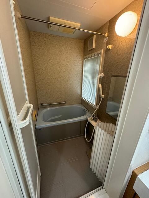 ��ʌ������s�����̈�ˌ��Ẵo�X