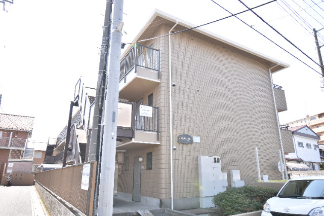 ��ʌ��������܎s��{��听���R���ڂ̃}���V�����̌����O��