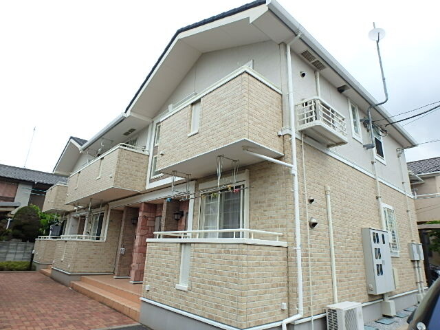 ��ʌ��������܎s�k��{�����P���ڂ̃A�p�[�g�̌����O��