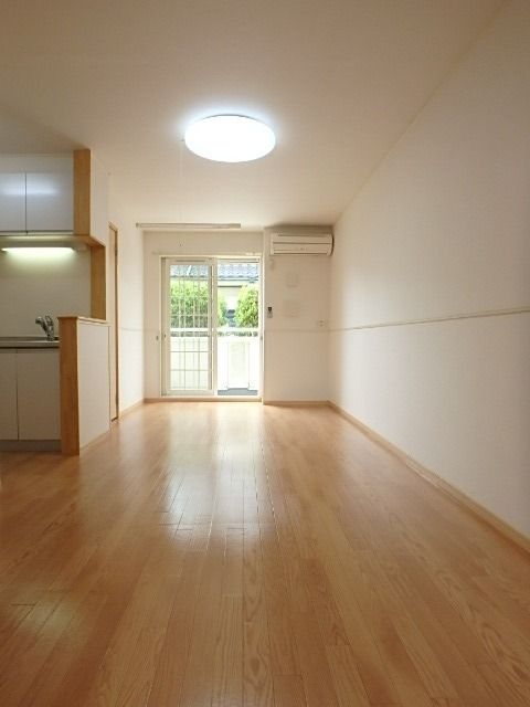 ��ʌ��������܎s�k��{�����P���ڂ̃A�p�[�g�̋��ԁE���r���O